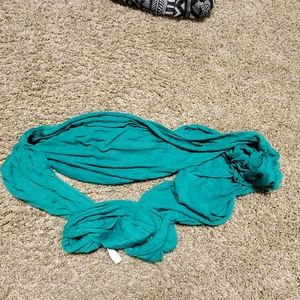 Green infinity scarf
